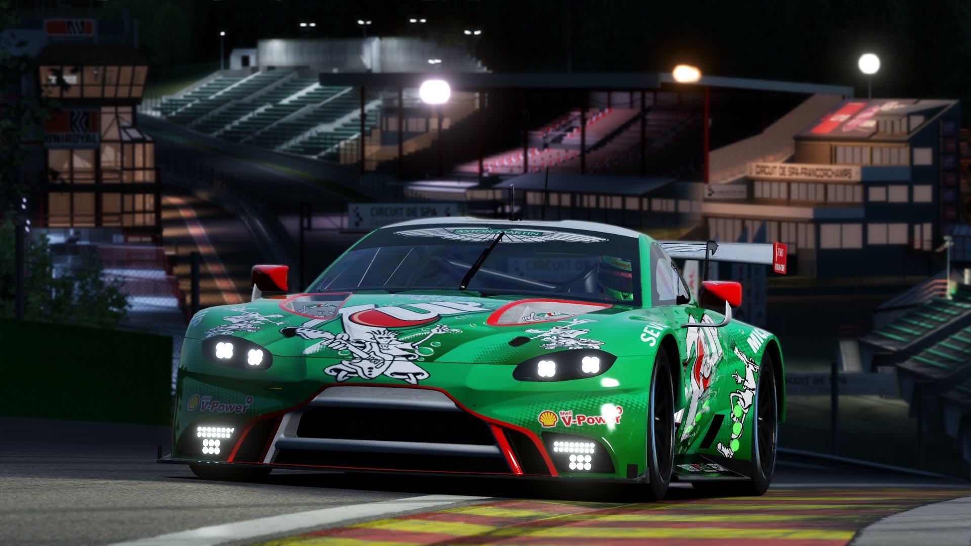 不来梅双边路推进造成对手混乱，不来梅最强阵容