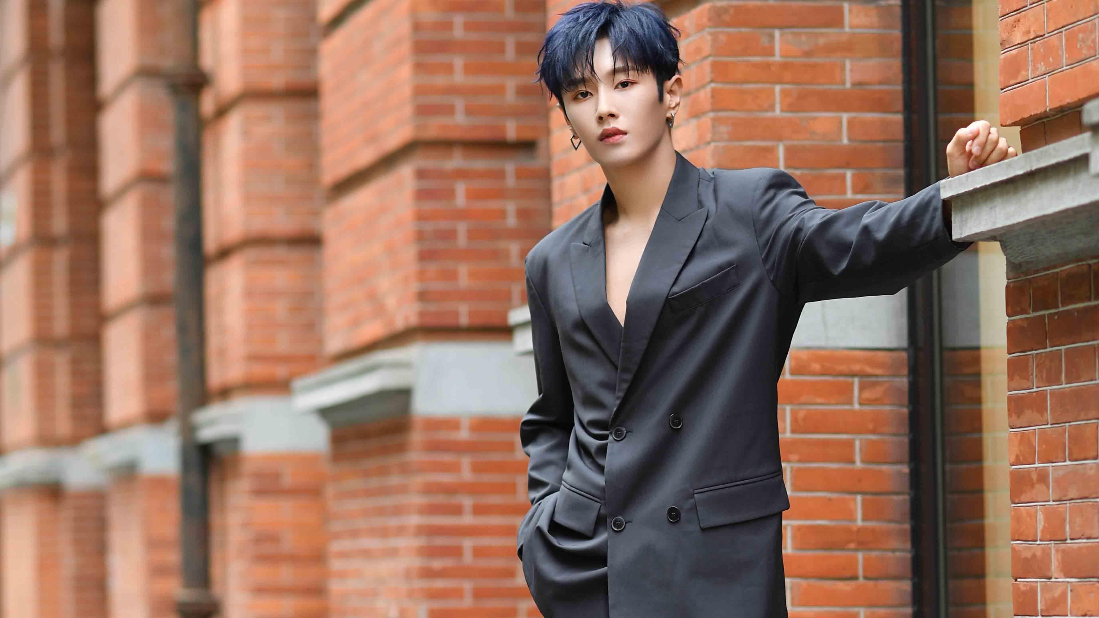 湖人安排战术测试营检验球员临场决策，湖人全队训练