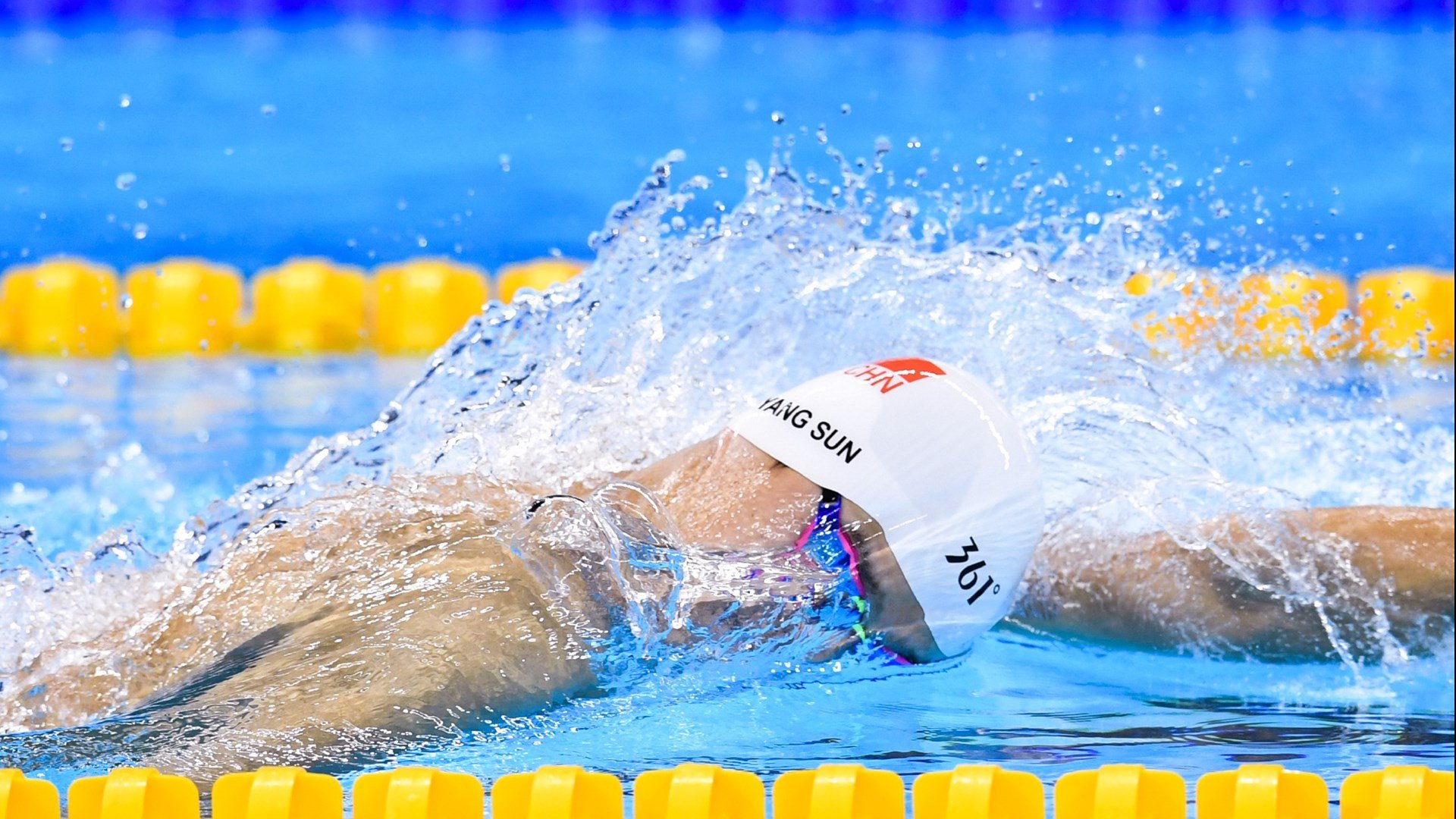 LPL战报：焦点对决进入加时，双方战术博弈成亮点，焦点大战什么意思